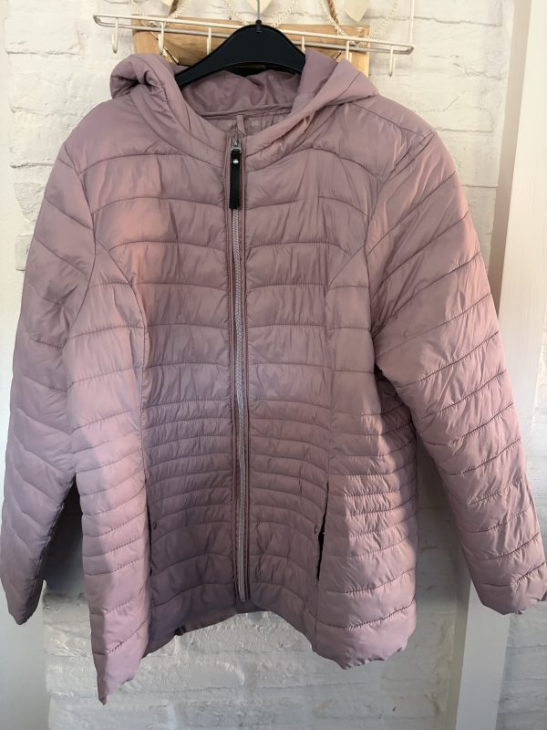 Oud roze tussenjas